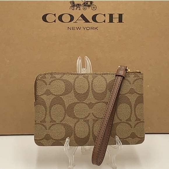 Coach Signature Wristlet Khaki/Saddle NWT - Picture 2 of 4
